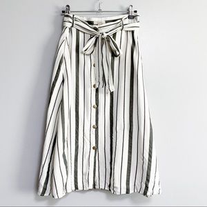 Loft Ann Taylor Vertical Striped Snap Front Tie Waist A-Line Skirt Size 4